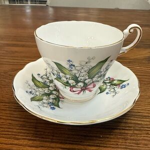 Floral Teacup and Saucer Set